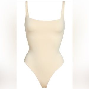SKIMS fits everybody square neck bodysuit